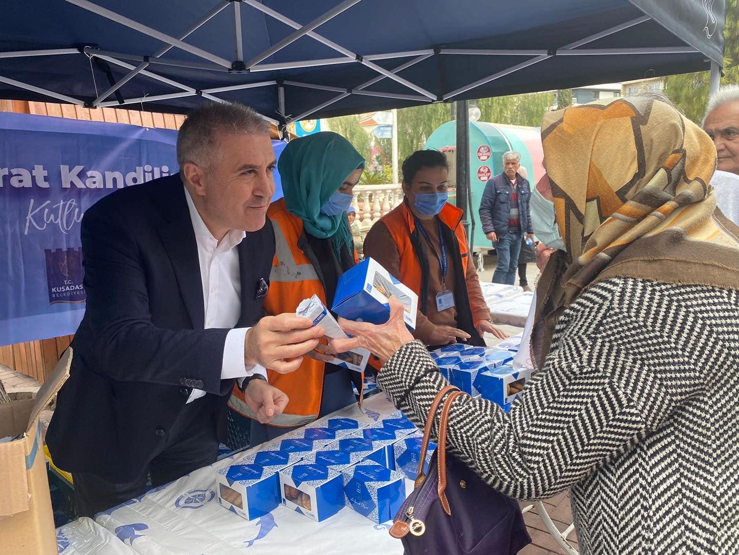 CHP İl Yöneticisi, partili Belediyeleri “ti”ye aldı!