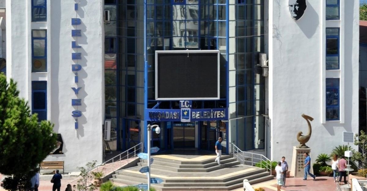 Belediye, işçisinin geçmişini çaldı!