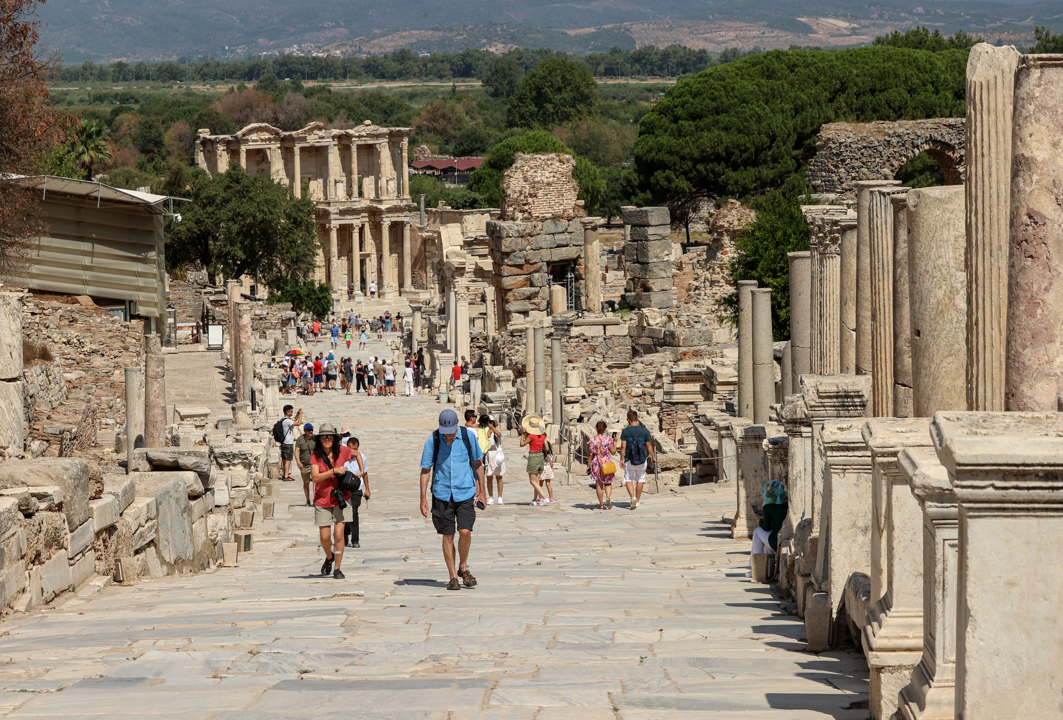 Efes ziyaretçisi ikiye katlandı