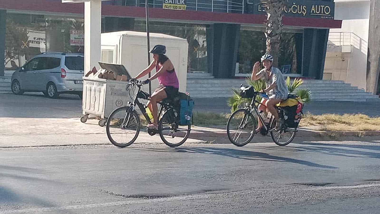 Adalı cesur yürek, 2.012 kilometre pedal basarak dünyaya mesaj verdi