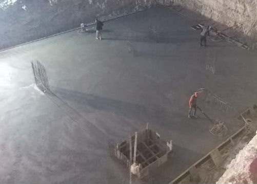 Müteahhidin kaçak mesaisi mahallede huzur bırakmadı!