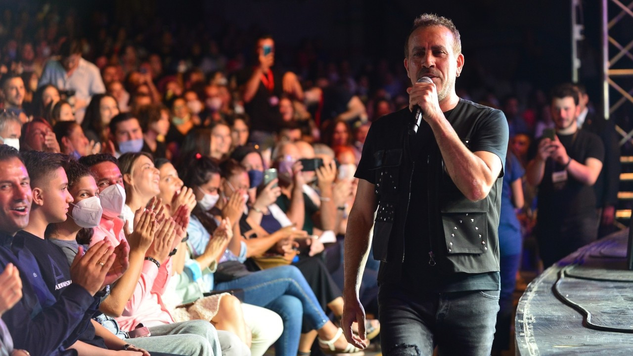 Haluk Levent Türkiye’yi terk ediyor