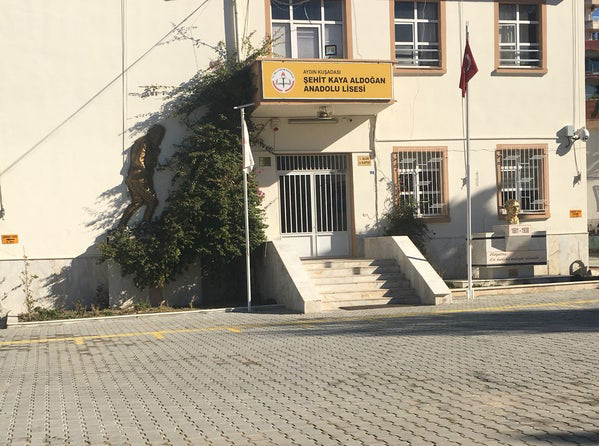 Covid-19 bir sınıfı daha kapattırdı