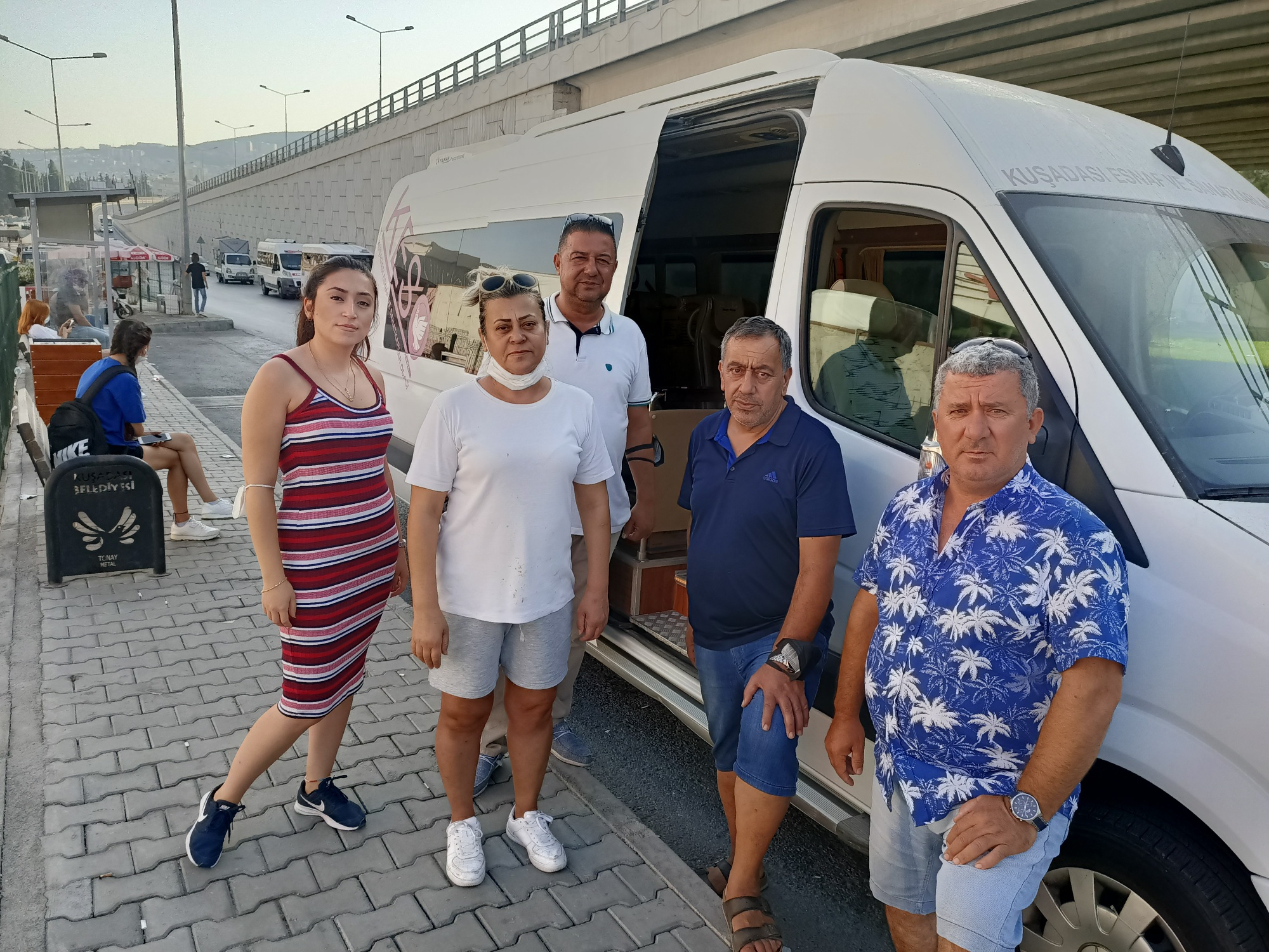 Marmaris’in yaralarına Kuşadası’ndan merhem