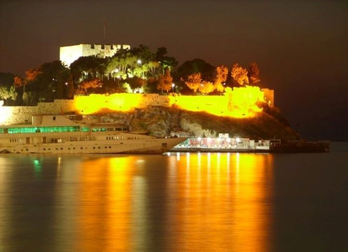 Yaz akşamları müzikle şenlenecek