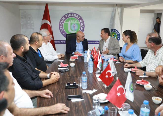 Selçuk’ta “esrarengiz” trafik!