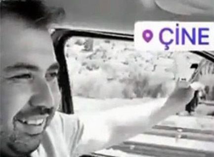 Şehirlerarası trafikte silahlı şov!