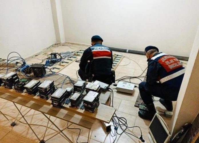 Kaçak “coin” üretimine suçüstü!