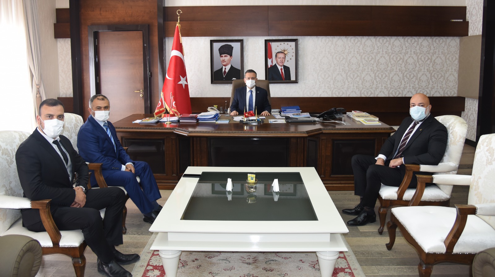KUGİAD yönetimi Vali Aksoy’u ziyaret etti