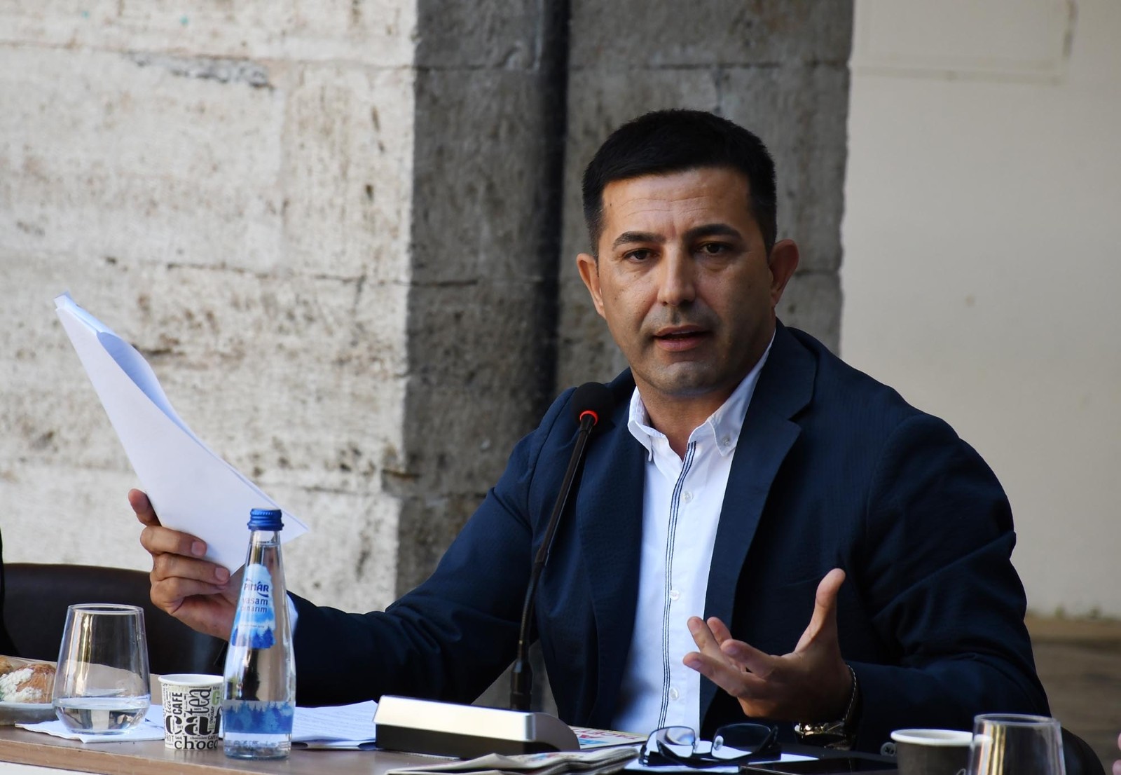 Günel “kara kutu”sundan vazgeçmiyor!