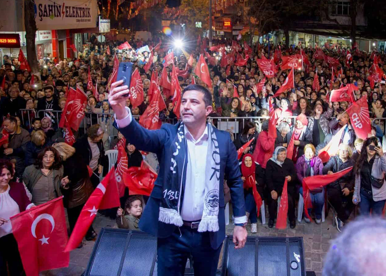 Seçmenden Günel’e “kırmızı kart!”