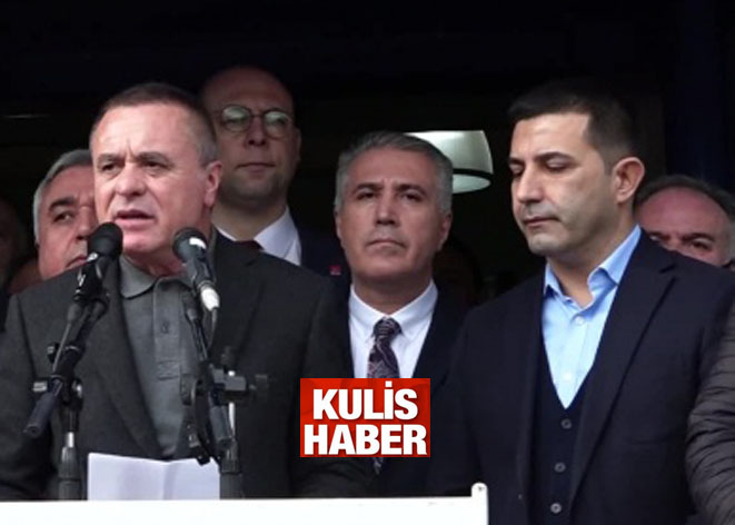 Belediyedeki kadro operasyonu Kuşadası CHP'de istifa getirdi!