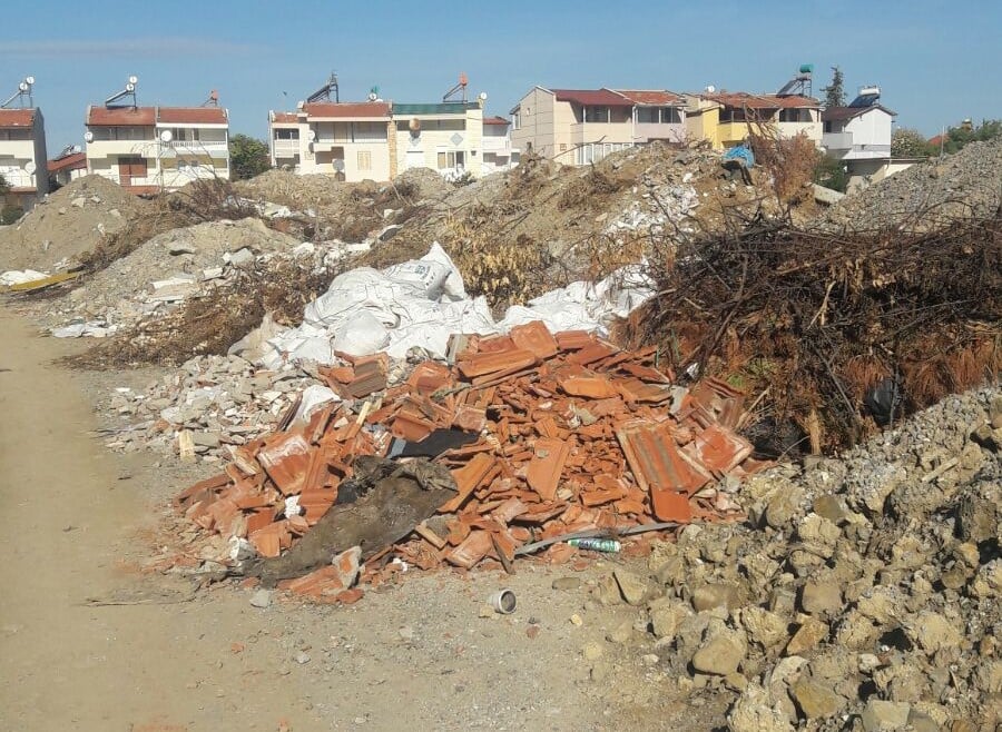 Göl manzaralı “çöplük”,  rekor fiyata alıcı buldu!