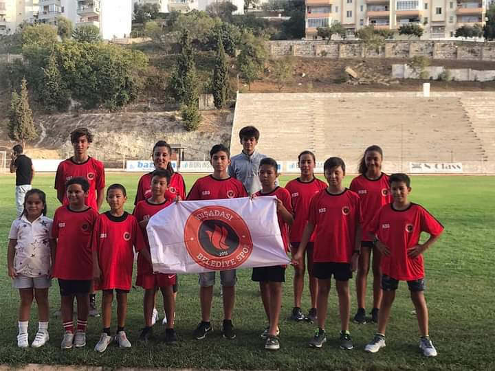 Meclis’in saltanatına limit yok iş sporcuya gelince 50 lira çok!