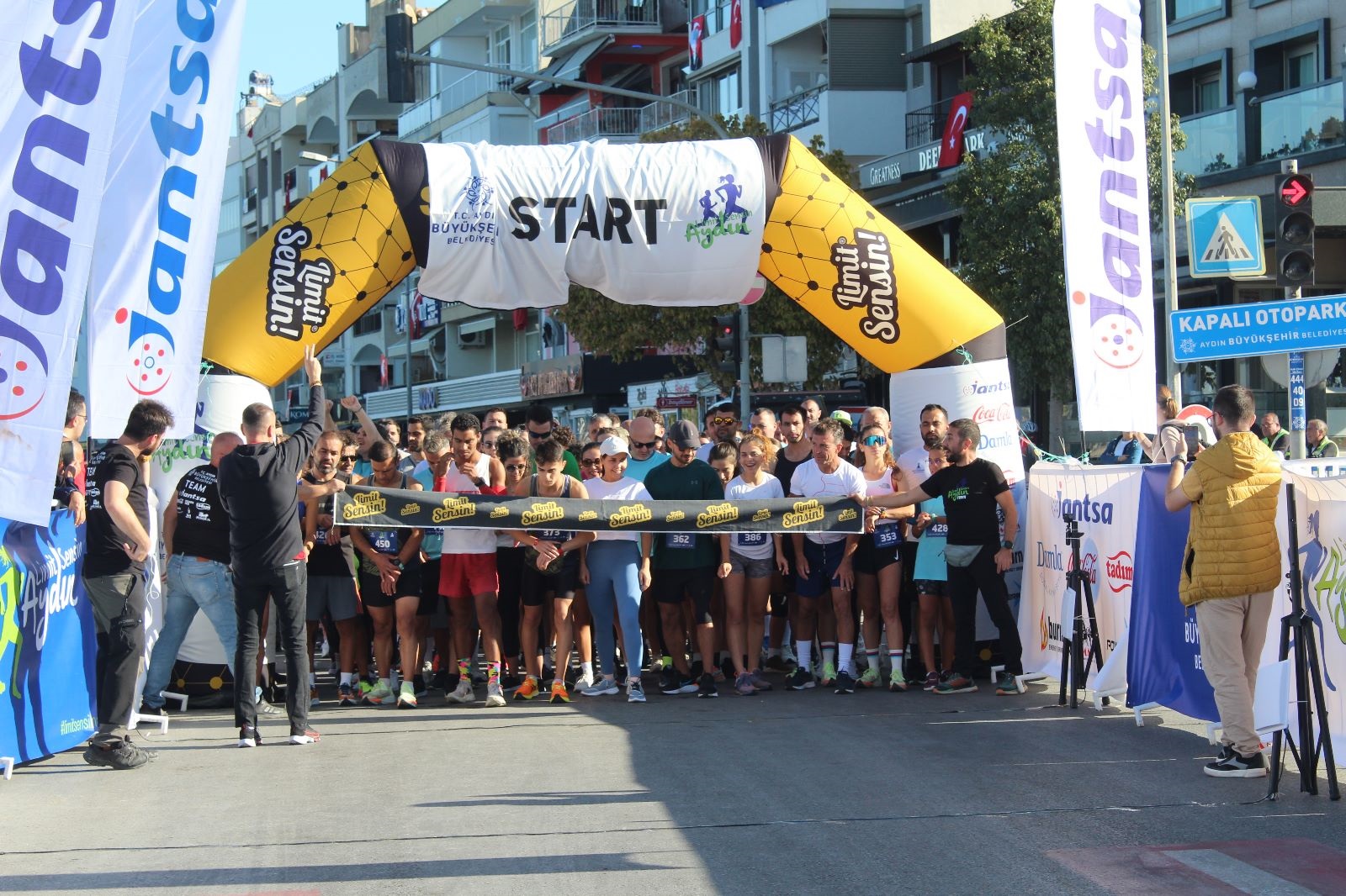 Atletler, Kuşadası’nda limitleri zorladı
