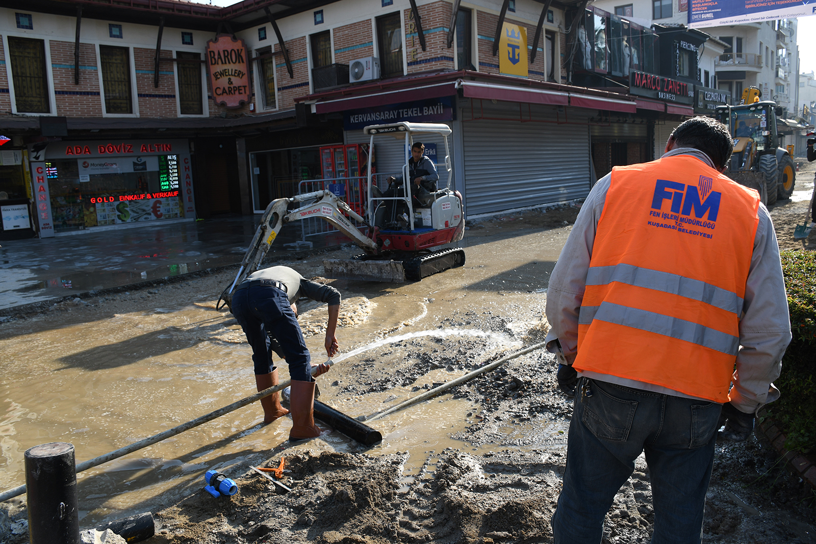 Kılıçdaroğlu’na Kuşadalı işçilerden davet: Gelip bizimle de helalleşin!