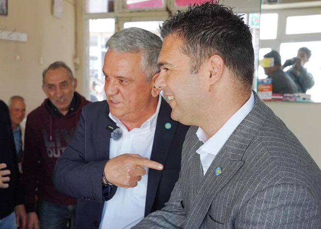 Kifayetsiz aday, kendi  kazdığı kuyuya düştü!